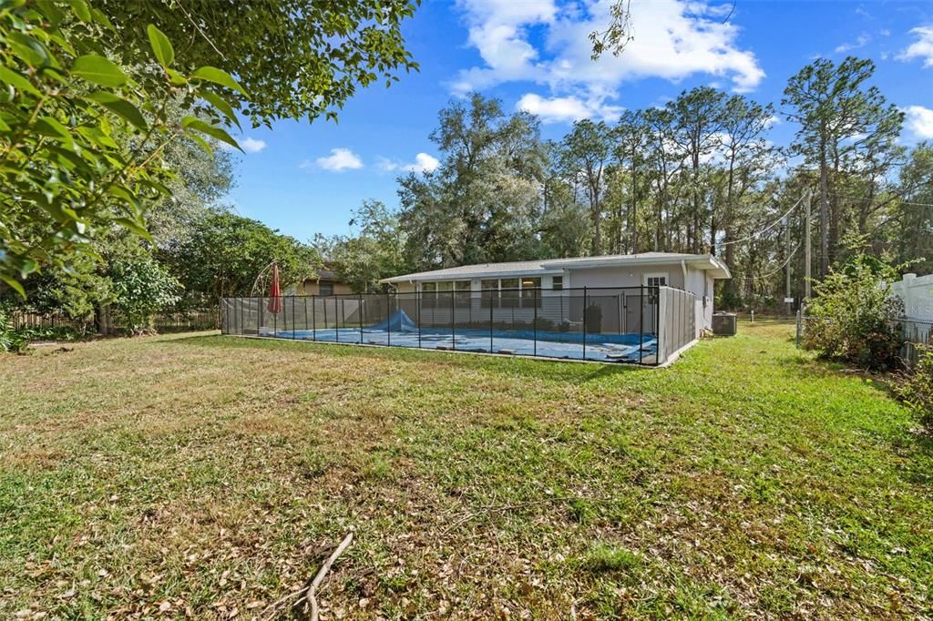 For Sale: $239,900 (2 beds, 1 baths, 1270 Square Feet)