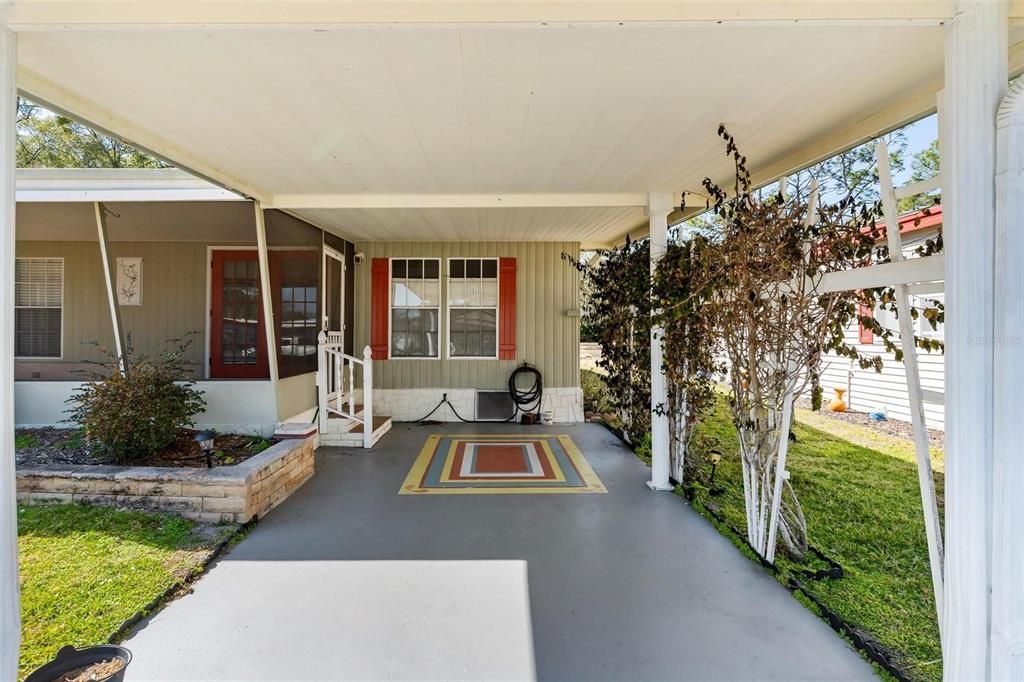 На продажу: $129,000 (2 спален, 2 ванн, 1092 Квадратных фут)