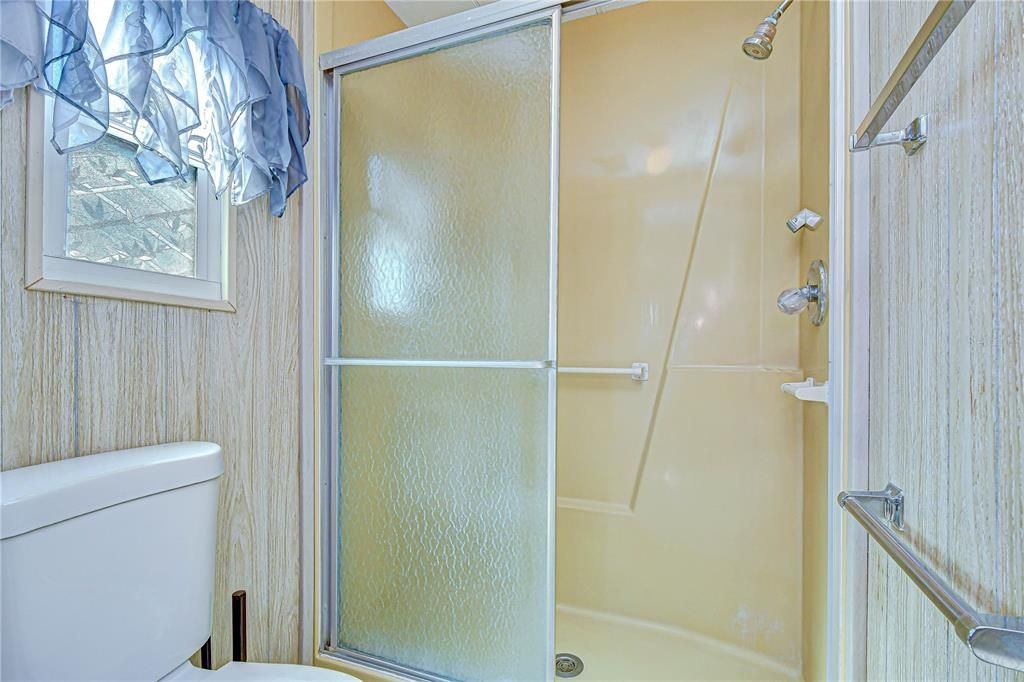 Activo con contrato: $89,900 (2 camas, 2 baños, 1152 Pies cuadrados)