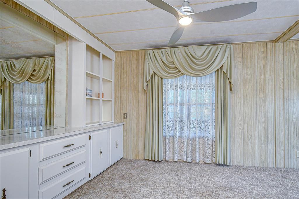 Activo con contrato: $89,900 (2 camas, 2 baños, 1152 Pies cuadrados)