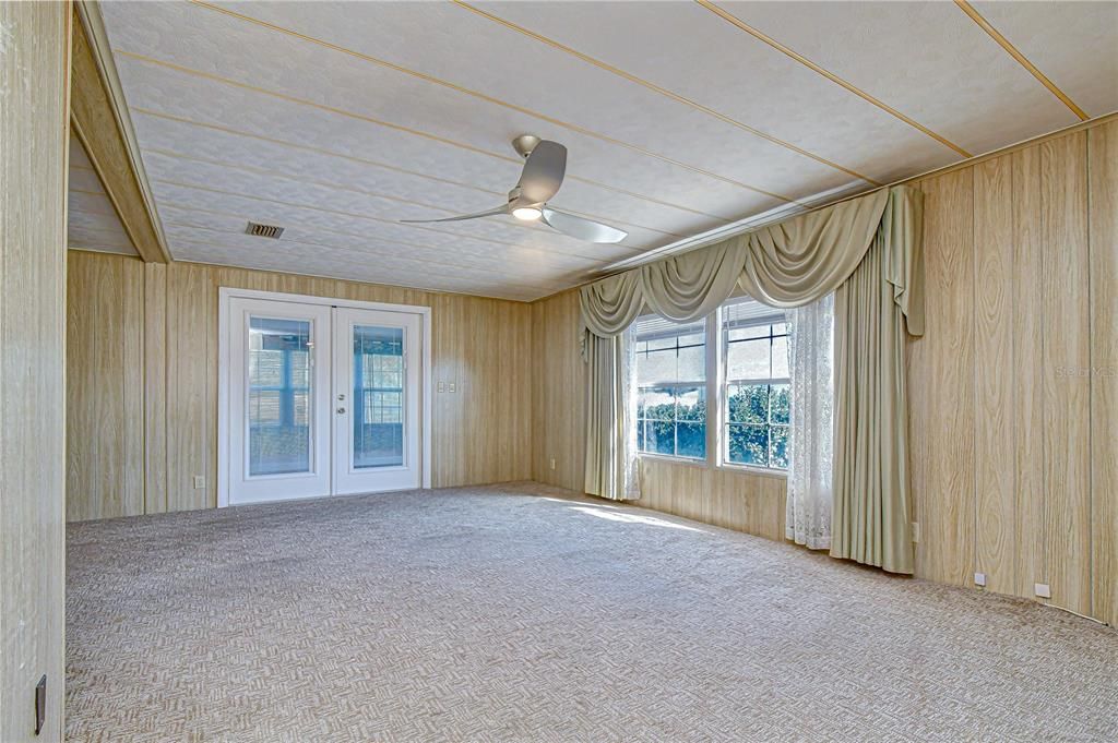 Activo con contrato: $89,900 (2 camas, 2 baños, 1152 Pies cuadrados)
