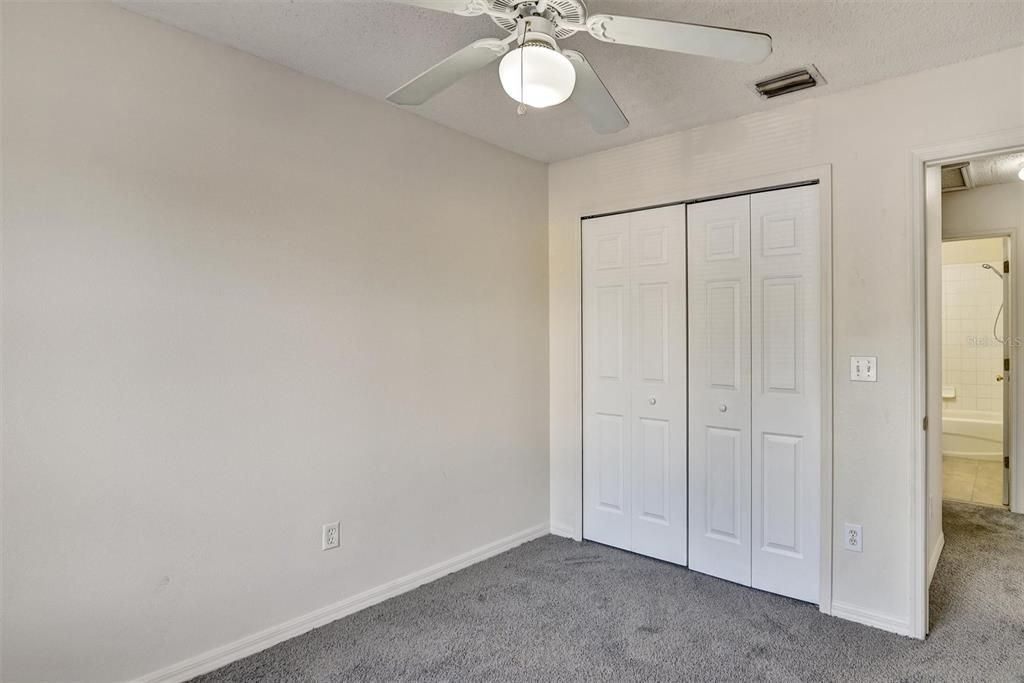 For Sale: $207,900 (3 beds, 2 baths, 1408 Square Feet)