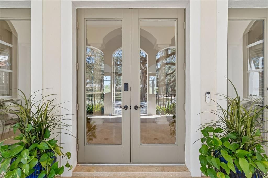 En Venta: $985,000 (4 camas, 4 baños, 4527 Pies cuadrados)