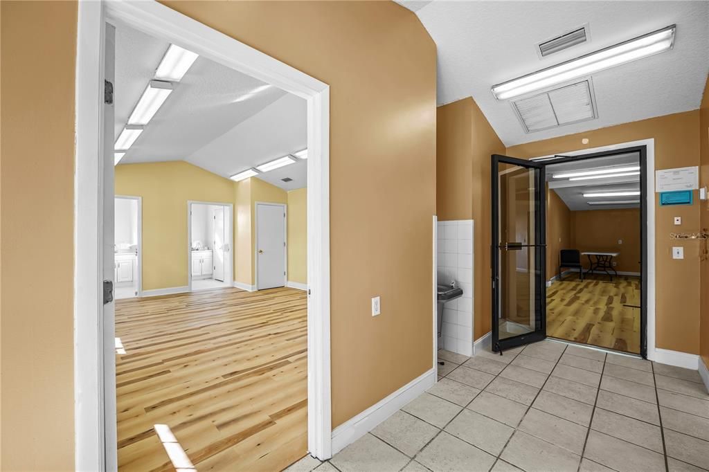 For Sale: $349,900 (0 beds, 0 baths, 4307 Square Feet)