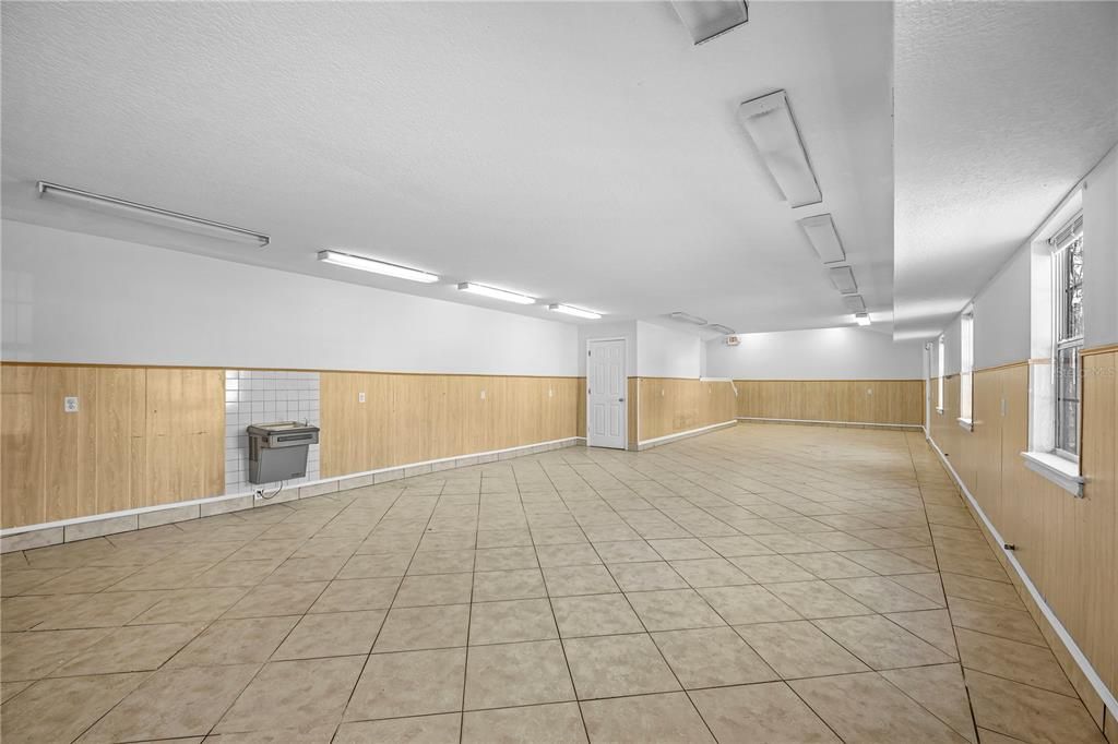 For Sale: $349,900 (0 beds, 0 baths, 4307 Square Feet)