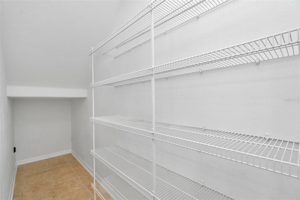 En Venta: $250,000 (3 camas, 2 baños, 1675 Pies cuadrados)