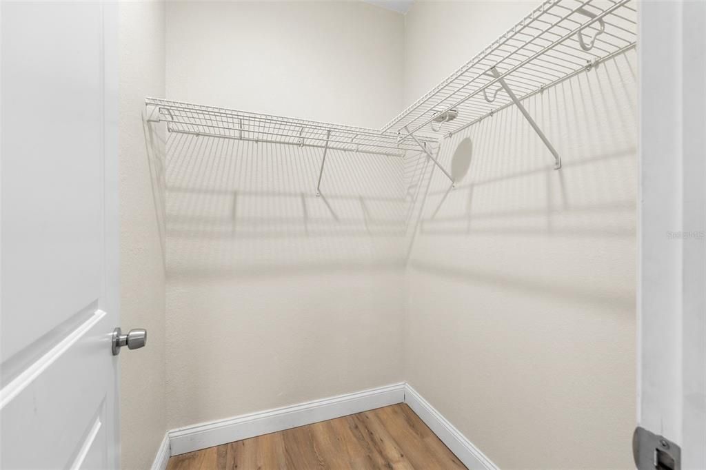 待售: $215,000 (3 贝兹, 2 浴室, 1344 平方英尺)