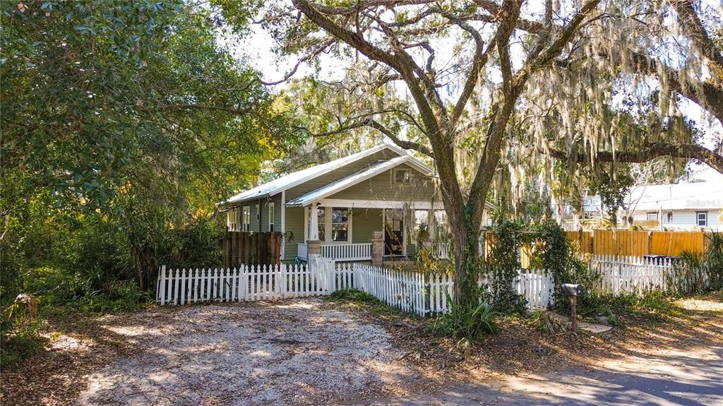 En Venta: $415,000 (5 camas, 2 baños, 1344 Pies cuadrados)