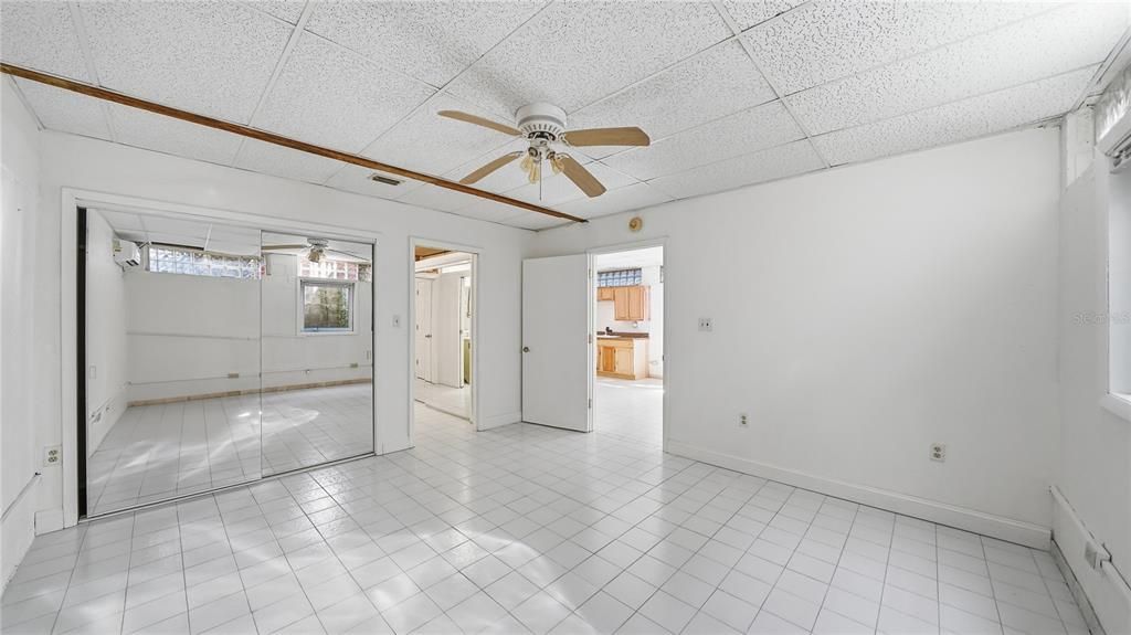 En Venta: $415,000 (5 camas, 2 baños, 1344 Pies cuadrados)