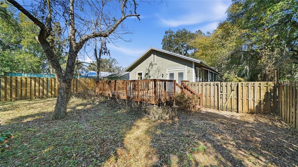 En Venta: $415,000 (5 camas, 2 baños, 1344 Pies cuadrados)