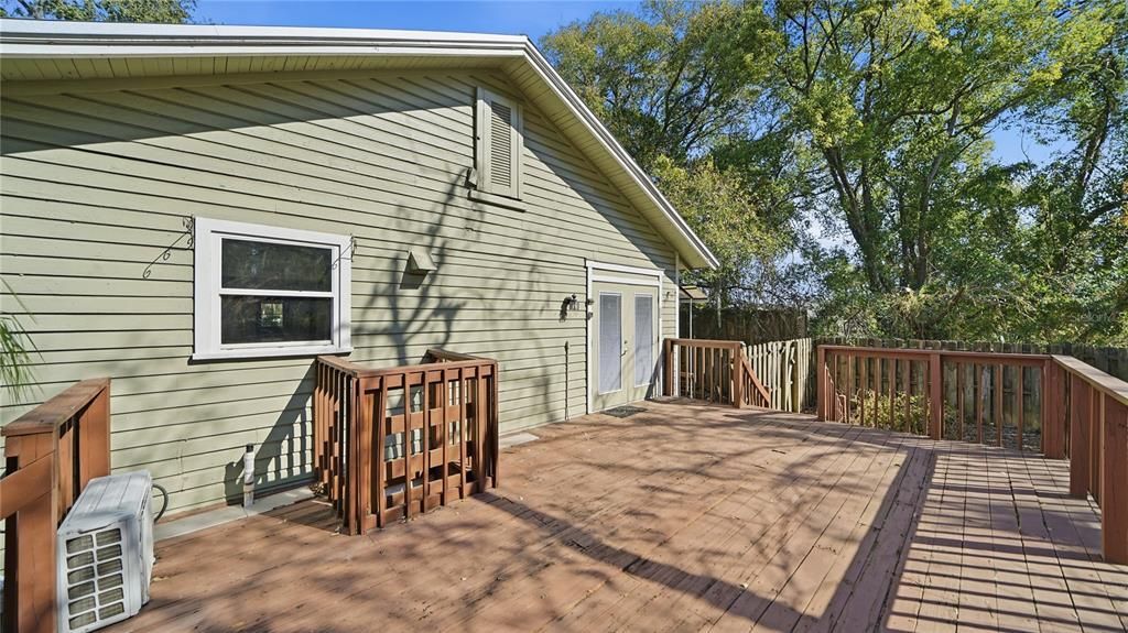 En Venta: $415,000 (5 camas, 2 baños, 1344 Pies cuadrados)