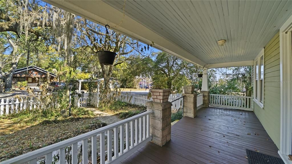 En Venta: $415,000 (5 camas, 2 baños, 1344 Pies cuadrados)