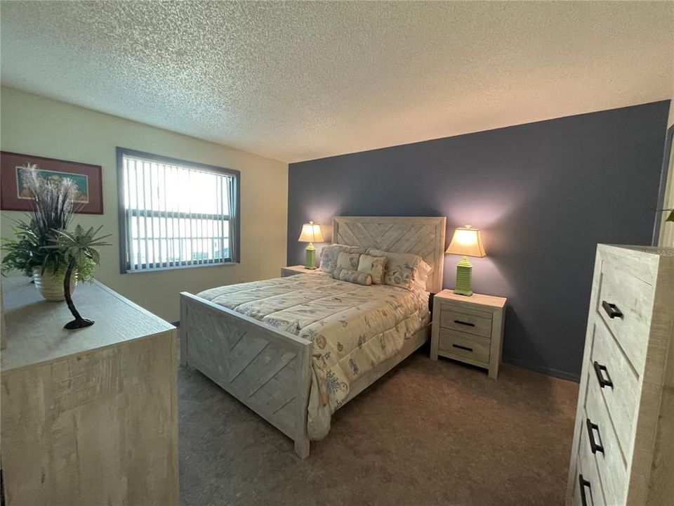 For Rent: $1,900 (2 beds, 2 baths, 1150 Square Feet)
