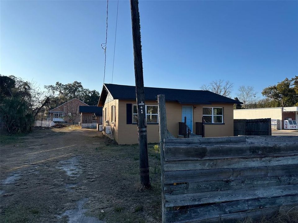 For Sale: $180,000 (0 beds, 0 baths, 780 Square Feet)