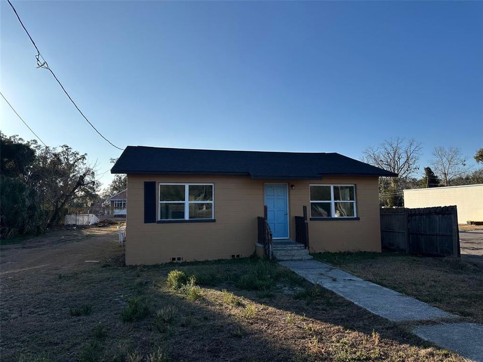 For Sale: $180,000 (0 beds, 0 baths, 780 Square Feet)