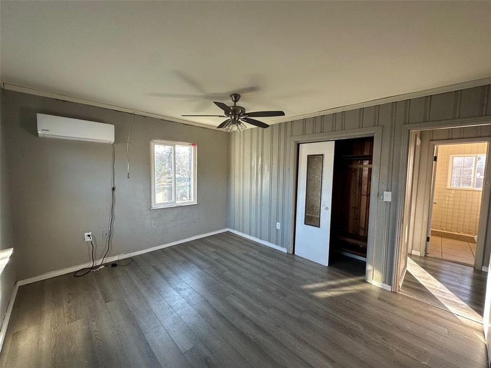 For Sale: $180,000 (0 beds, 0 baths, 780 Square Feet)