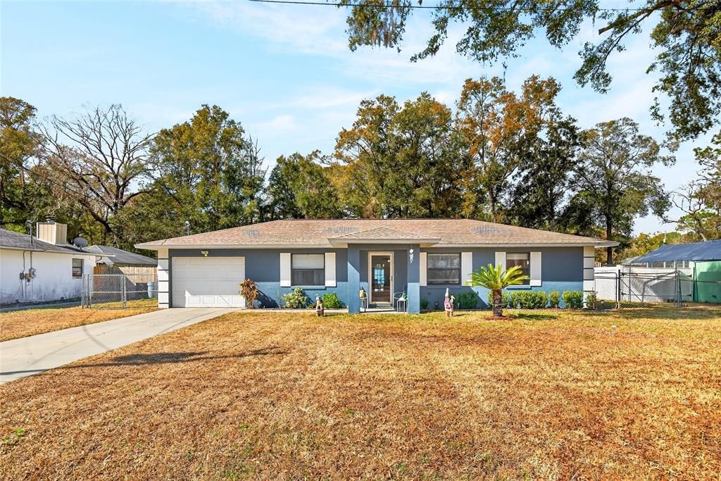 Recently Sold: $265,000 (3 beds, 2 baths, 1144 Square Feet)