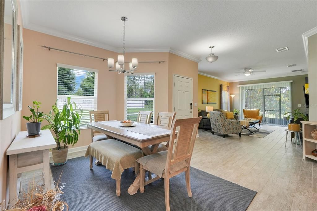 For Sale: $299,900 (2 beds, 2 baths, 1503 Square Feet)