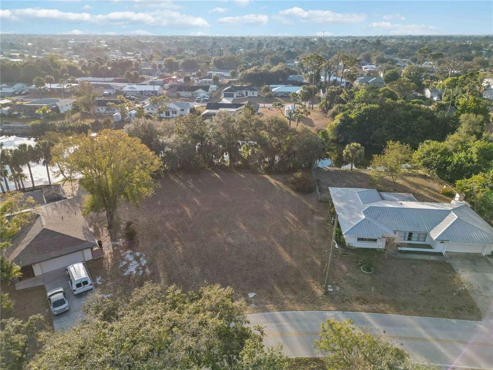 For Sale: $59,900 (0.33 acres)