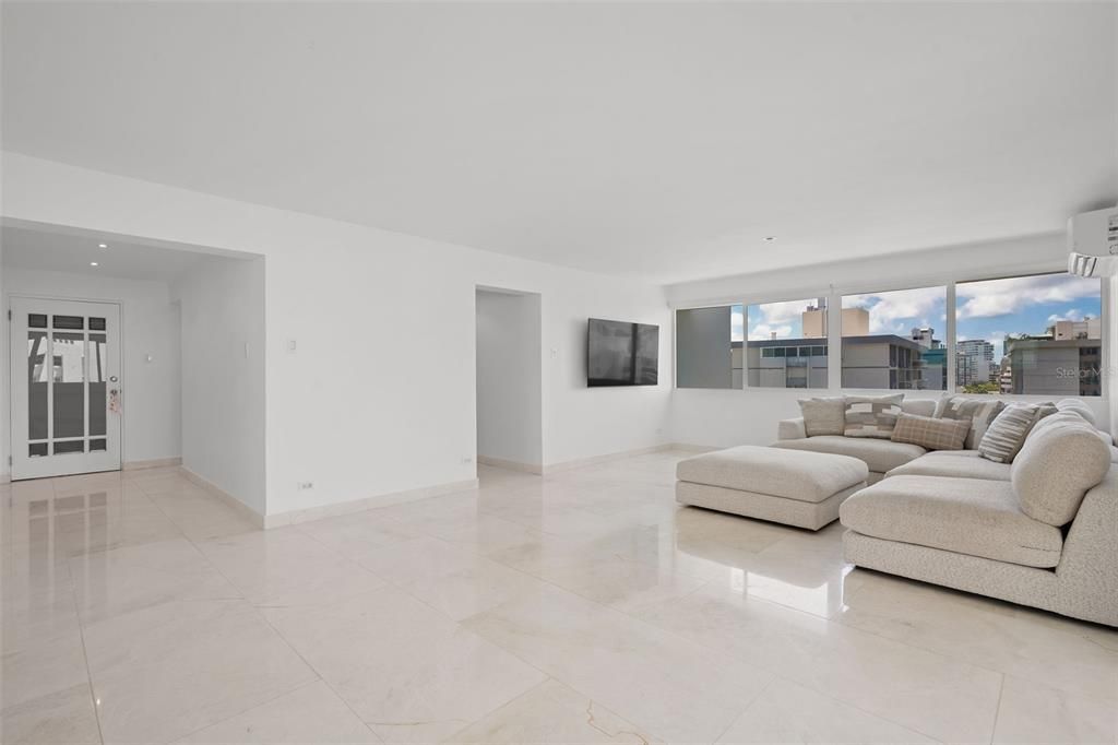 Activo con contrato: $1,198,000 (2 camas, 2 baños, 1802 Pies cuadrados)