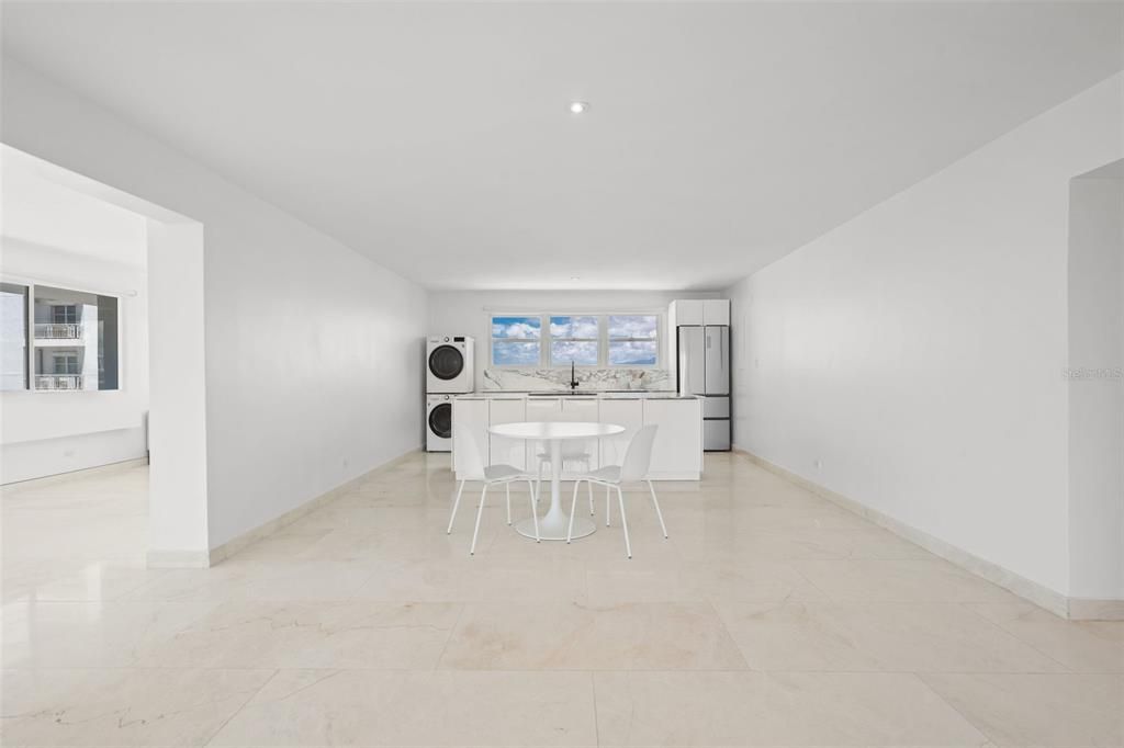 Activo con contrato: $1,198,000 (2 camas, 2 baños, 1802 Pies cuadrados)