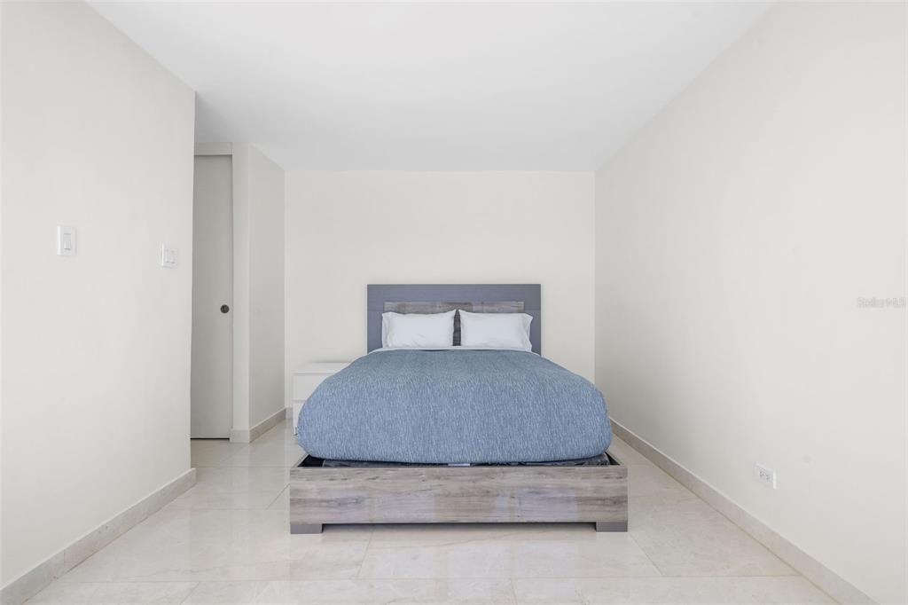 Activo con contrato: $1,198,000 (2 camas, 2 baños, 1802 Pies cuadrados)