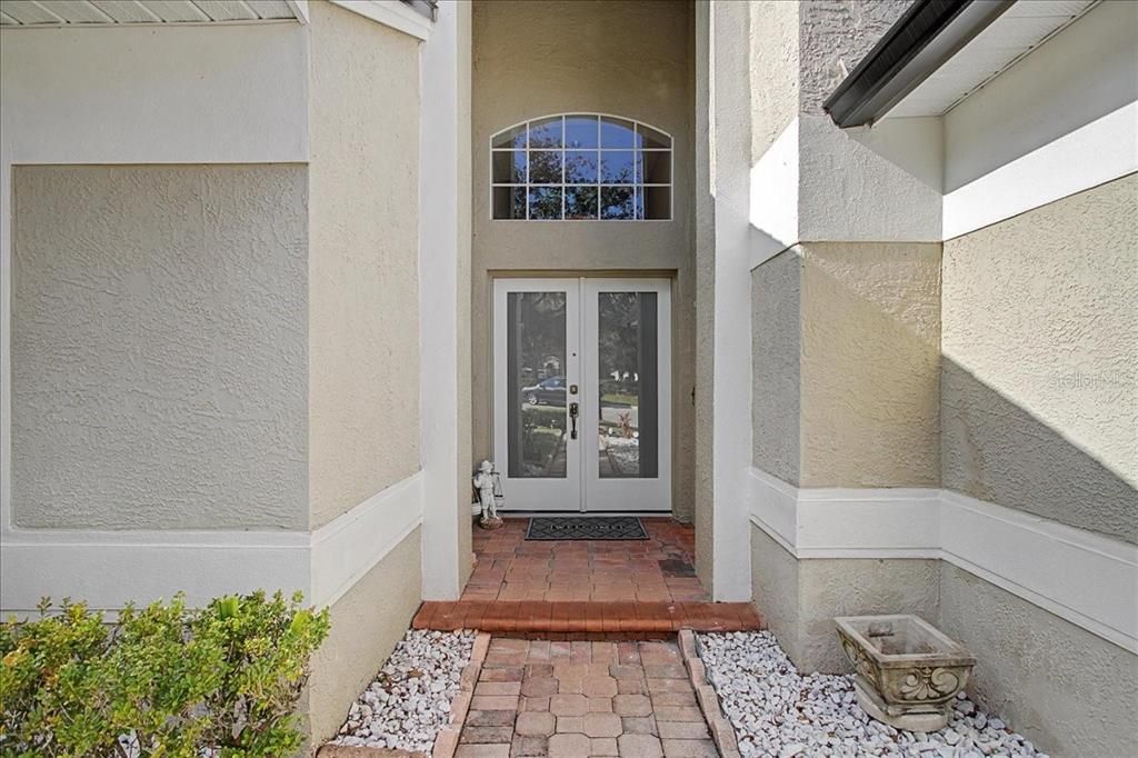 Active With Contract: $499,000 (3 beds, 2 baths, 2059 Square Feet)