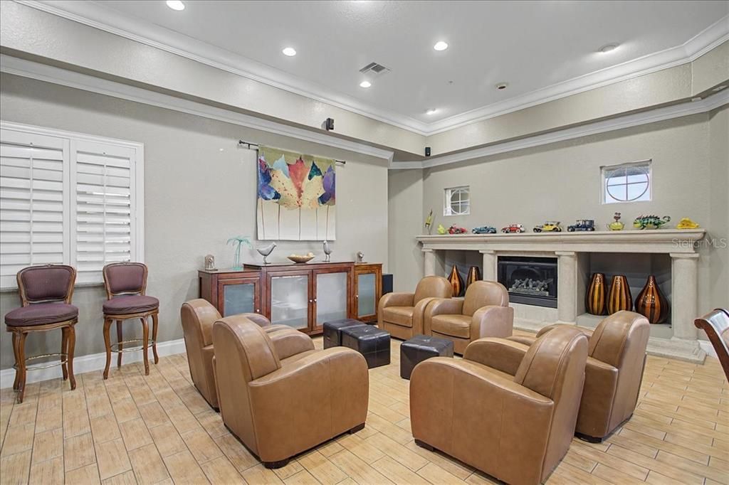Active With Contract: $499,000 (3 beds, 2 baths, 2059 Square Feet)