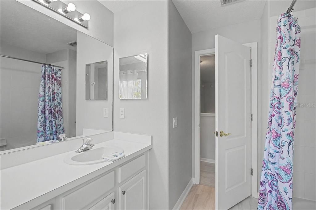 Active With Contract: $499,000 (3 beds, 2 baths, 2059 Square Feet)