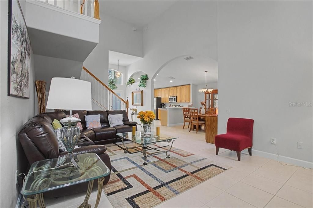 Active With Contract: $499,000 (3 beds, 2 baths, 2059 Square Feet)
