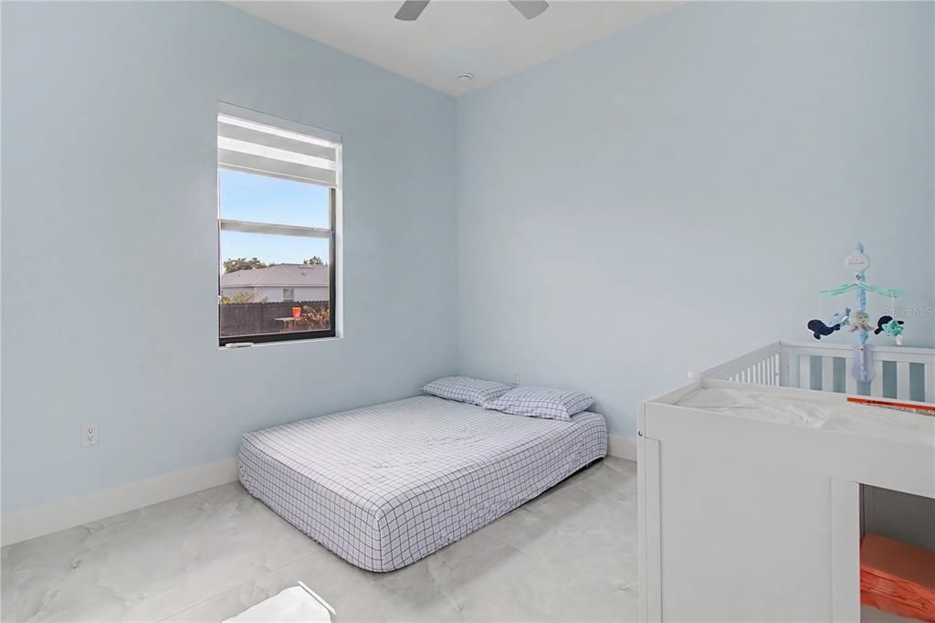 Activo con contrato: $439,900 (3 camas, 2 baños, 1643 Pies cuadrados)