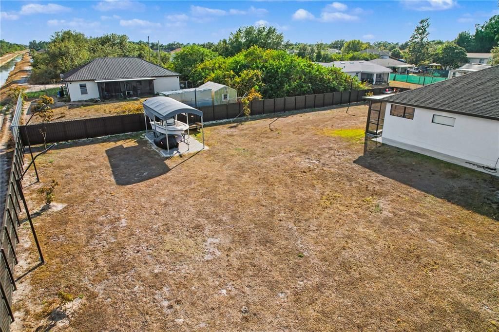 Activo con contrato: $439,900 (3 camas, 2 baños, 1643 Pies cuadrados)