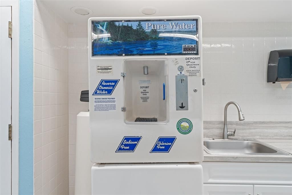 Activo con contrato: $119,500 (3 camas, 3 baños, 1728 Pies cuadrados)