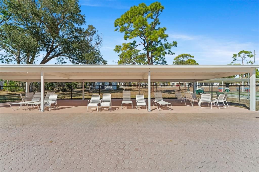 Activo con contrato: $119,500 (3 camas, 3 baños, 1728 Pies cuadrados)
