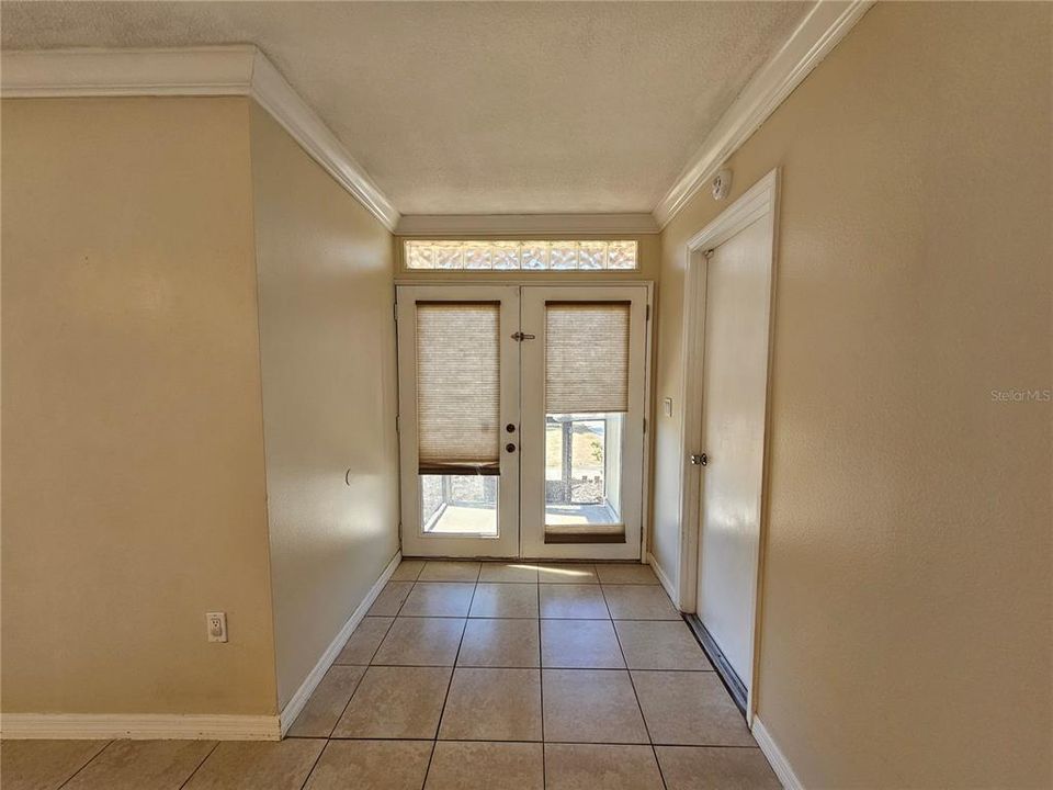 Activo con contrato: $299,900 (2 camas, 2 baños, 1161 Pies cuadrados)
