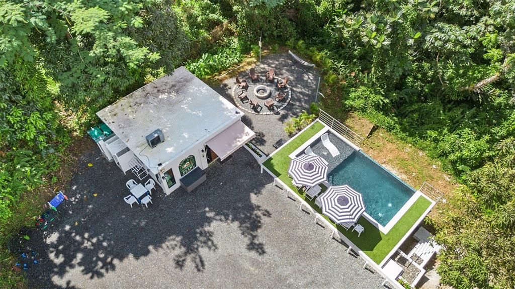 For Sale: $1,259,000 (4 beds, 3 baths, 2000 Square Feet)
