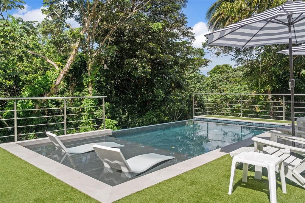 For Sale: $1,259,000 (4 beds, 3 baths, 2000 Square Feet)