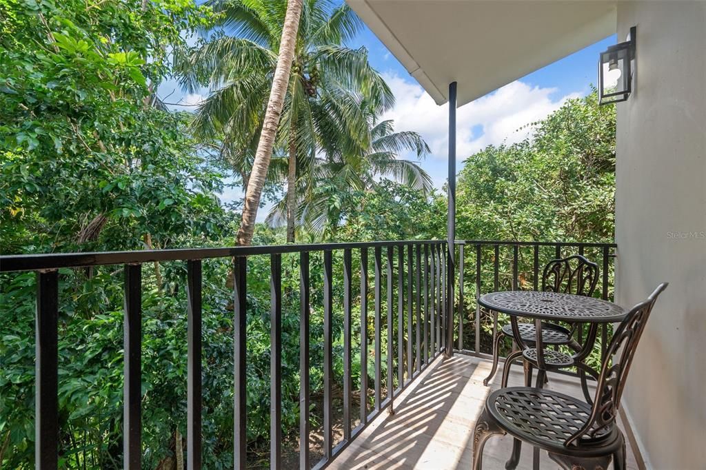 For Sale: $1,259,000 (4 beds, 3 baths, 2000 Square Feet)