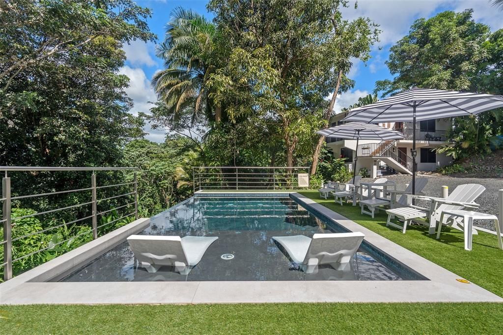 For Sale: $1,259,000 (4 beds, 3 baths, 2000 Square Feet)