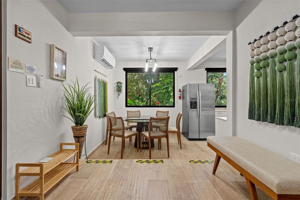 For Sale: $1,259,000 (4 beds, 3 baths, 2000 Square Feet)