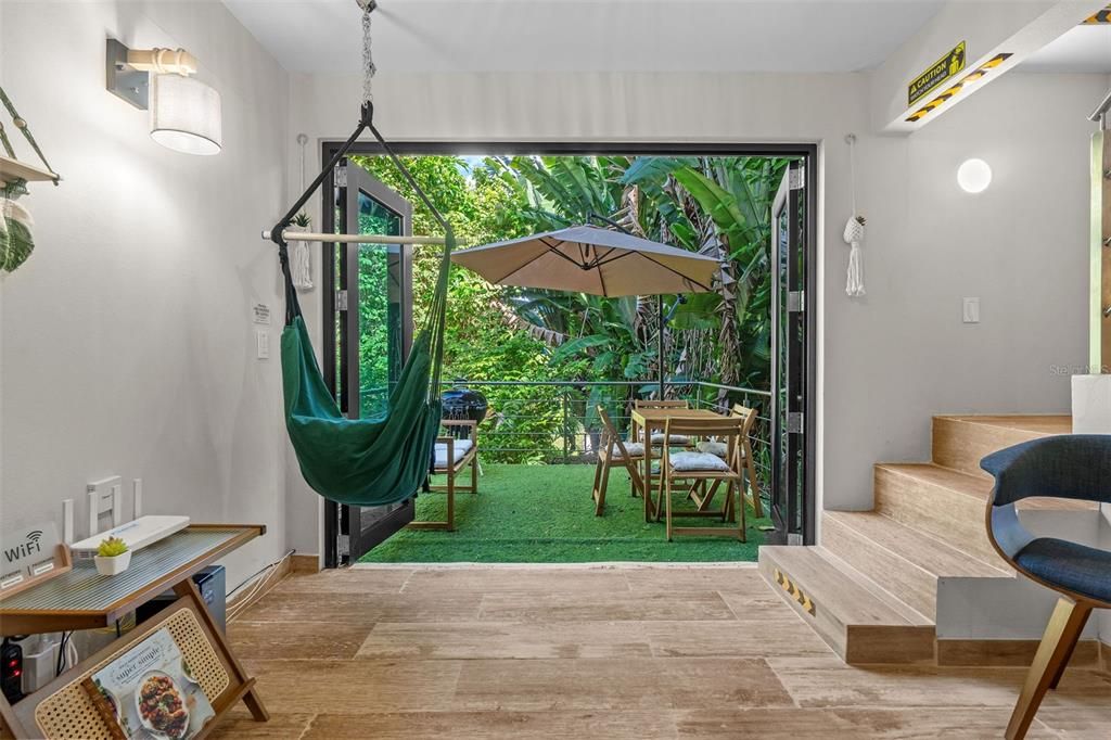For Sale: $1,259,000 (4 beds, 3 baths, 2000 Square Feet)