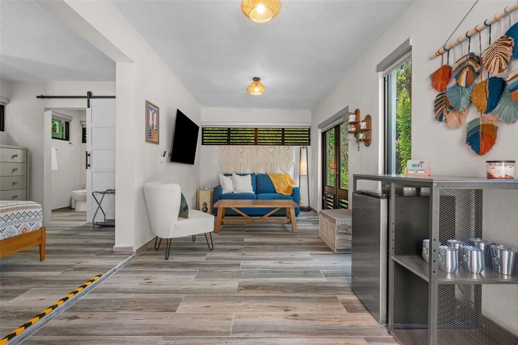 For Sale: $1,259,000 (4 beds, 3 baths, 2000 Square Feet)