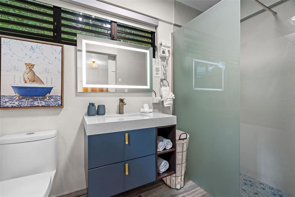 For Sale: $1,259,000 (4 beds, 3 baths, 2000 Square Feet)