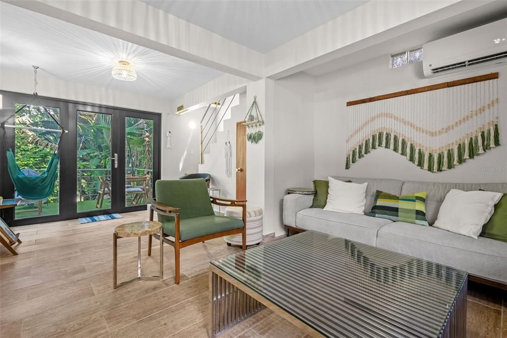 For Sale: $1,259,000 (4 beds, 3 baths, 2000 Square Feet)