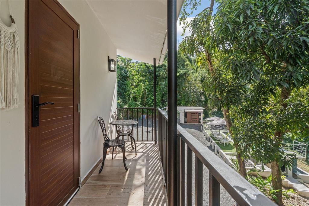 For Sale: $1,259,000 (4 beds, 3 baths, 2000 Square Feet)