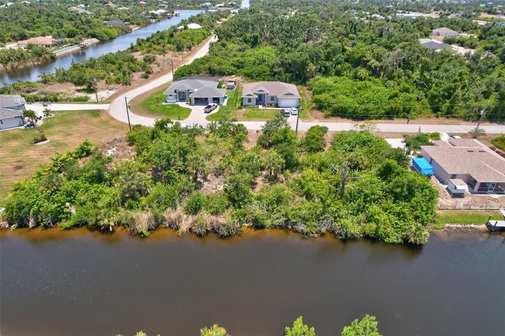 待售: $99,000 (0.23 acres)