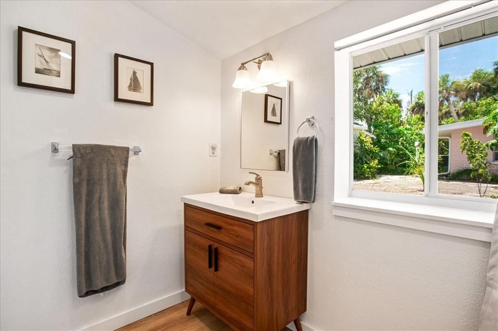 Activo con contrato: $679,000 (3 camas, 3 baños, 1104 Pies cuadrados)