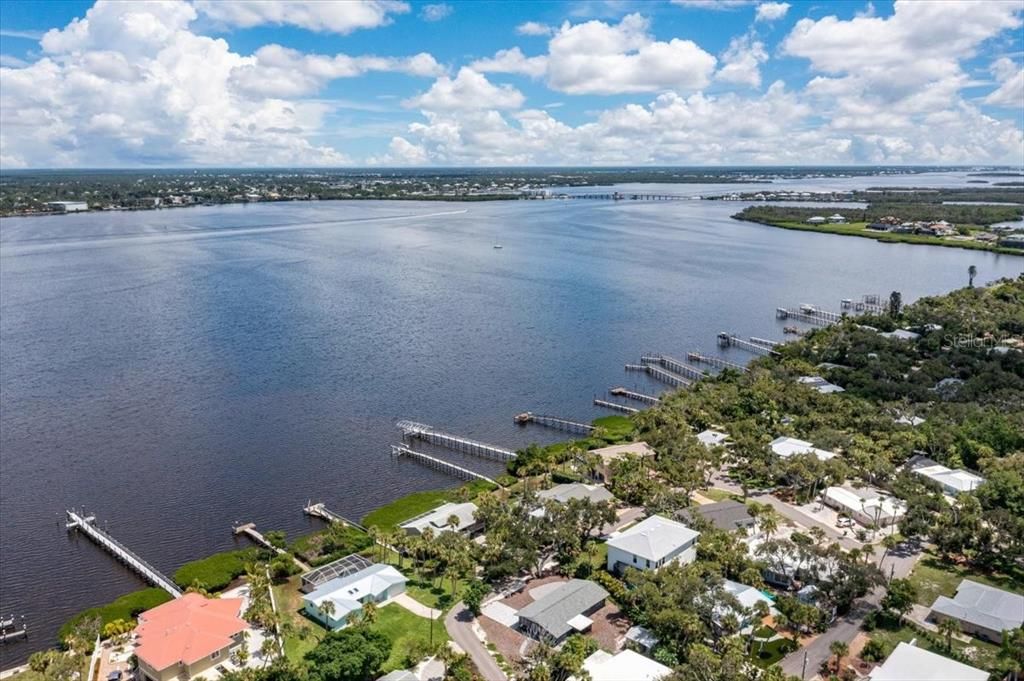 Activo con contrato: $679,000 (3 camas, 3 baños, 1104 Pies cuadrados)
