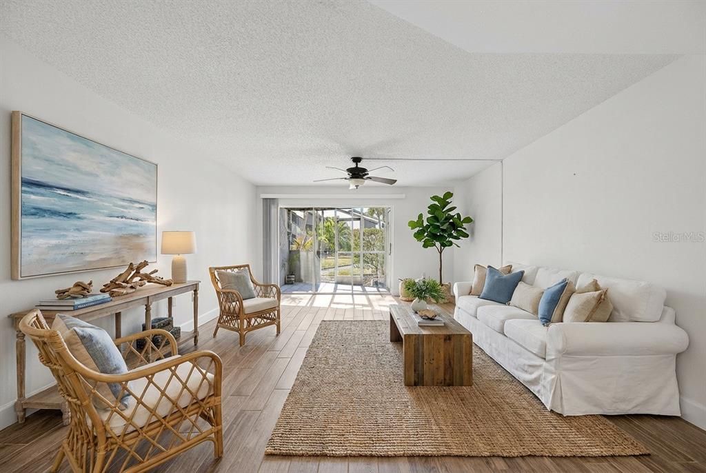 En Venta: $200,000 (2 camas, 2 baños, 1296 Pies cuadrados)