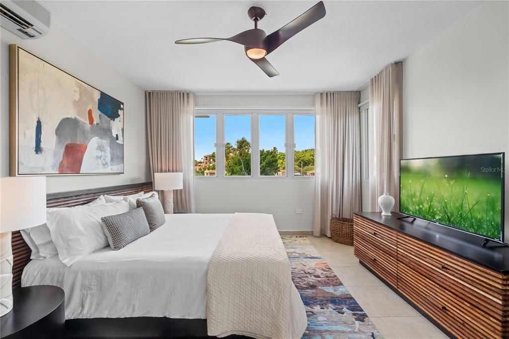 En Venta: $1,599,000 (4 camas, 3 baños, 3010 Pies cuadrados)